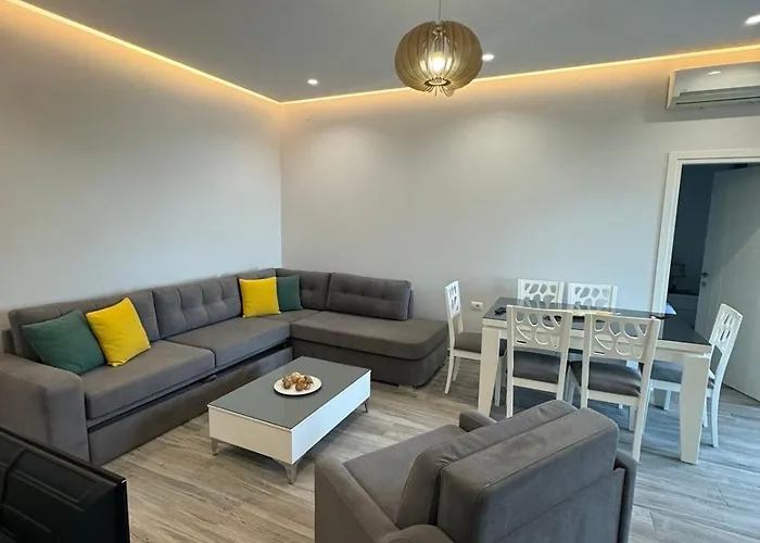 Vitamine Luxury 2 * Sarandë