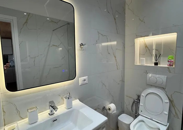 Vitamine Luxury 2 Sarandë
